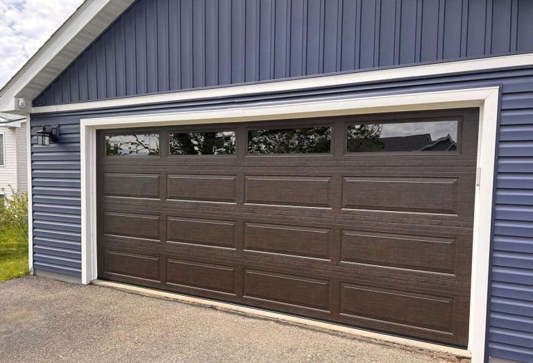 Why Choose a Local Garage Door Company for Reliable Repairs and Installations